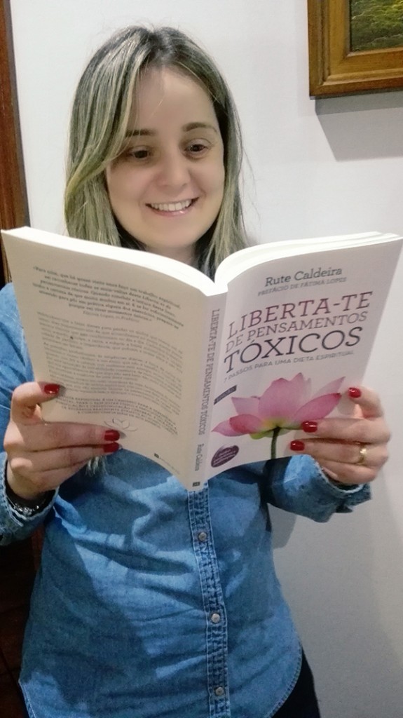 Laura Sofia Fernandes, vencedora do Liberta-te de Pensamentos Tóxicos Laura Sofia Fernandes, vencedora do Liberta-te de Pensamentos Tóxicos