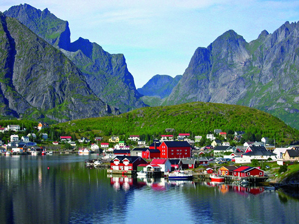 Lugares bonitos demais - Reine, Noruega