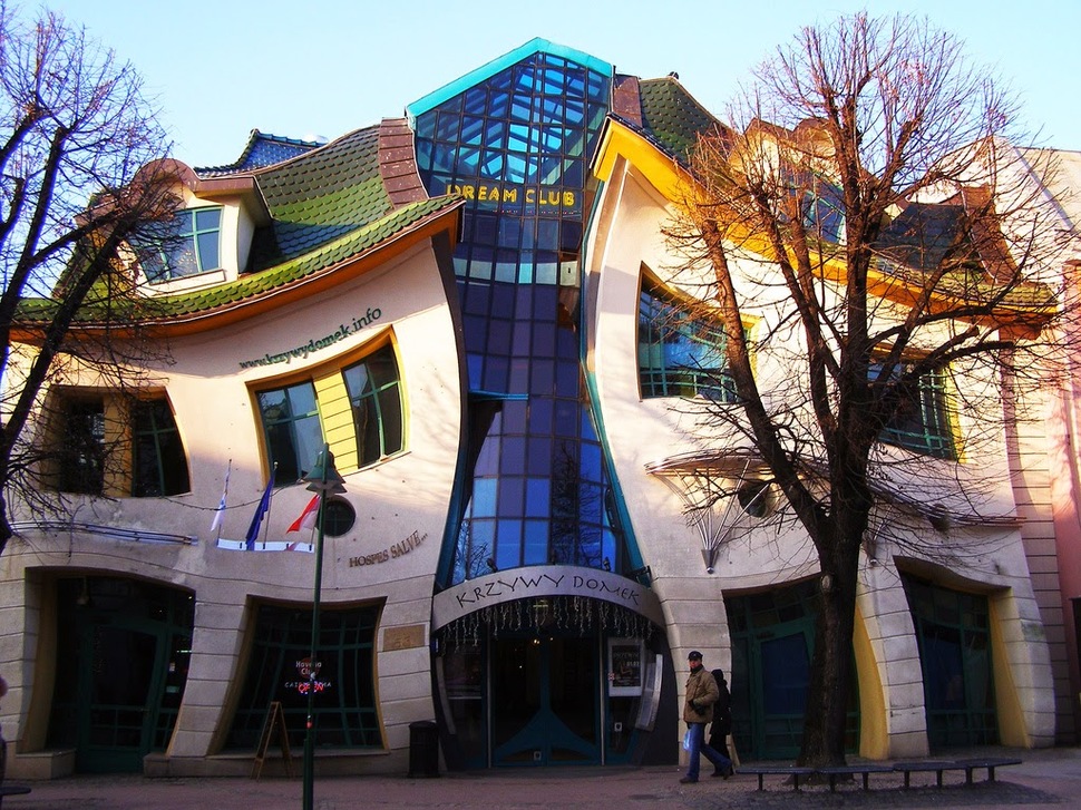 Os prédios mais loucos do Mundo - Casa Retorcida - Sopot, Polónia