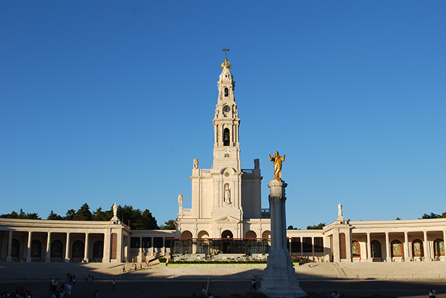 Monumentos que nos enchem de orgulho - Santuário de Fátima, Fátima Monumentos que nos enchem de orgulho - Santuário de Fátima, Fátima