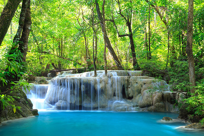 As cascatas mais deslumbrantes do mundo - Cascatas de Kanchanaburi, Tailândia As cascatas mais deslumbrantes do mundo - Cascatas de Kanchanaburi, Tailândia