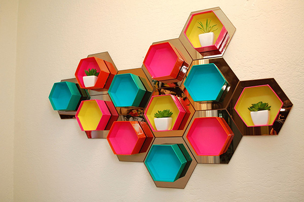 Estantes espectaculares - favos hexagonais