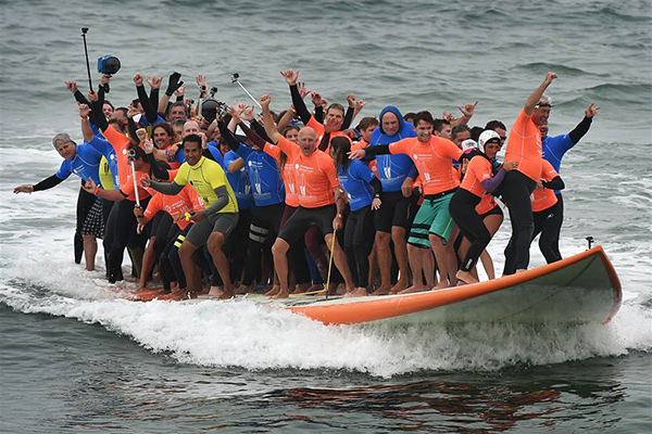 10 pranchas de surf originais - a maior prancha de surf do mundo