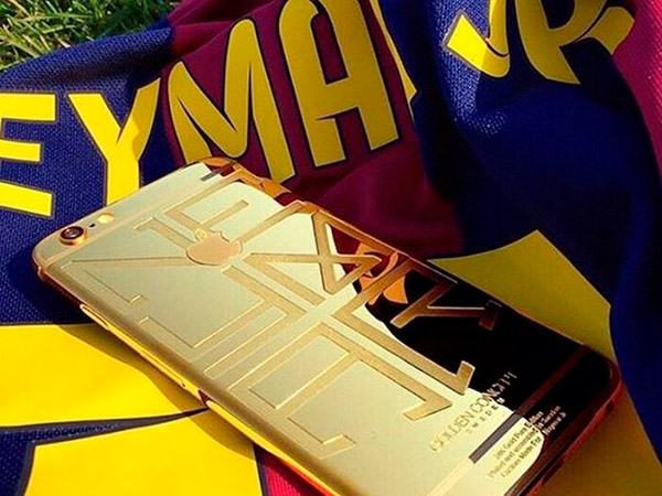 prendas de aniversário milionárias – Neymar capa de telemóvel ouro