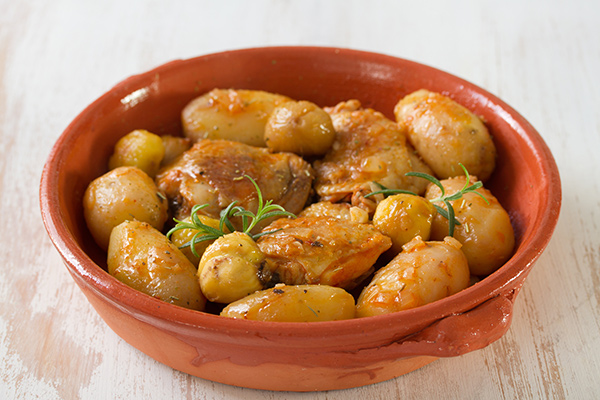 3 receitas saudáveis com castanhas - Batatas e castanhas com molho de cogumelos 3 receitas saudáveis com castanhas - Batatas e castanhas com molho de cogumelos