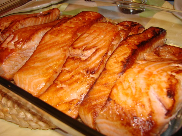 10 dicas para prevenir e controlar a celulite - Prefira peixe com Ómega 3
