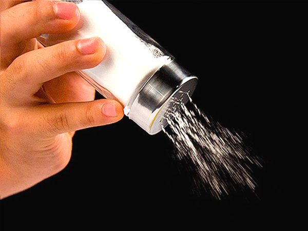 10 dicas para prevenir e controlar a celulite - Reduza o consumo de sal