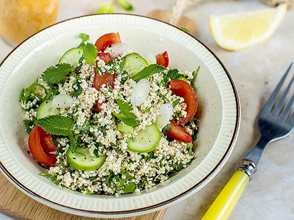 Quinoa, a proteína completa - 7 benefícios e receita - Experimente a receita