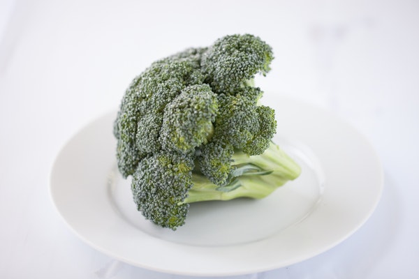 10 alimentos que ajudam a emagrecer- Brócolos