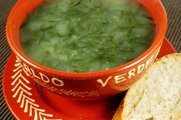 2 sopas típicas portuguesas que tem de conhecer- Caldo verde